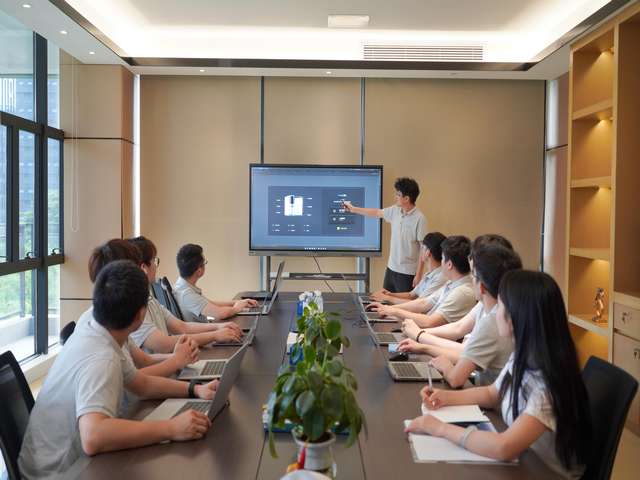 云南美标光伏托盘打钉机哪里有